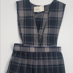 Not available just can’t delete for listing for some reason